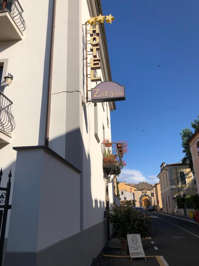 Hotel Zodiaco Болсена Екстериор снимка